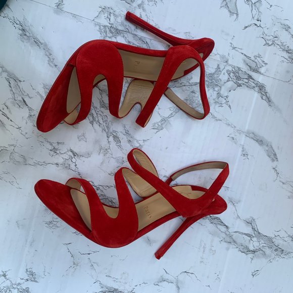 Christian Louboutin Vavazou Red Suede Strappy Heel - Picture 4 of 14